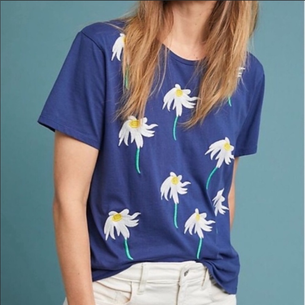 NWOT Anthropologie x Bannerday embroidered tee